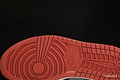Hyperoad 1 Jordan Bred Toe” Low “Alternate 0804